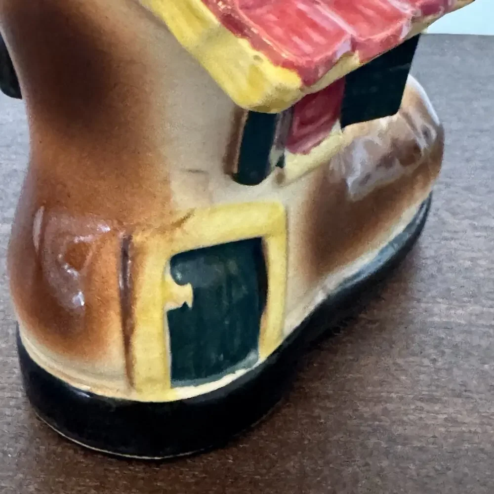VTG Ceramic Planter Old Shoe Boot House Bird Japan Art Pottery Kitschy Decor